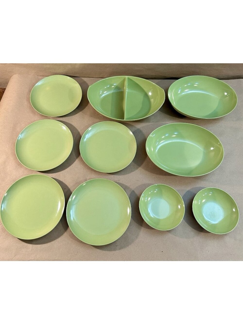 Vintage 10 pc. Oneida Melamine Avocado Green Serving Bowls, Plates & Small Bowls